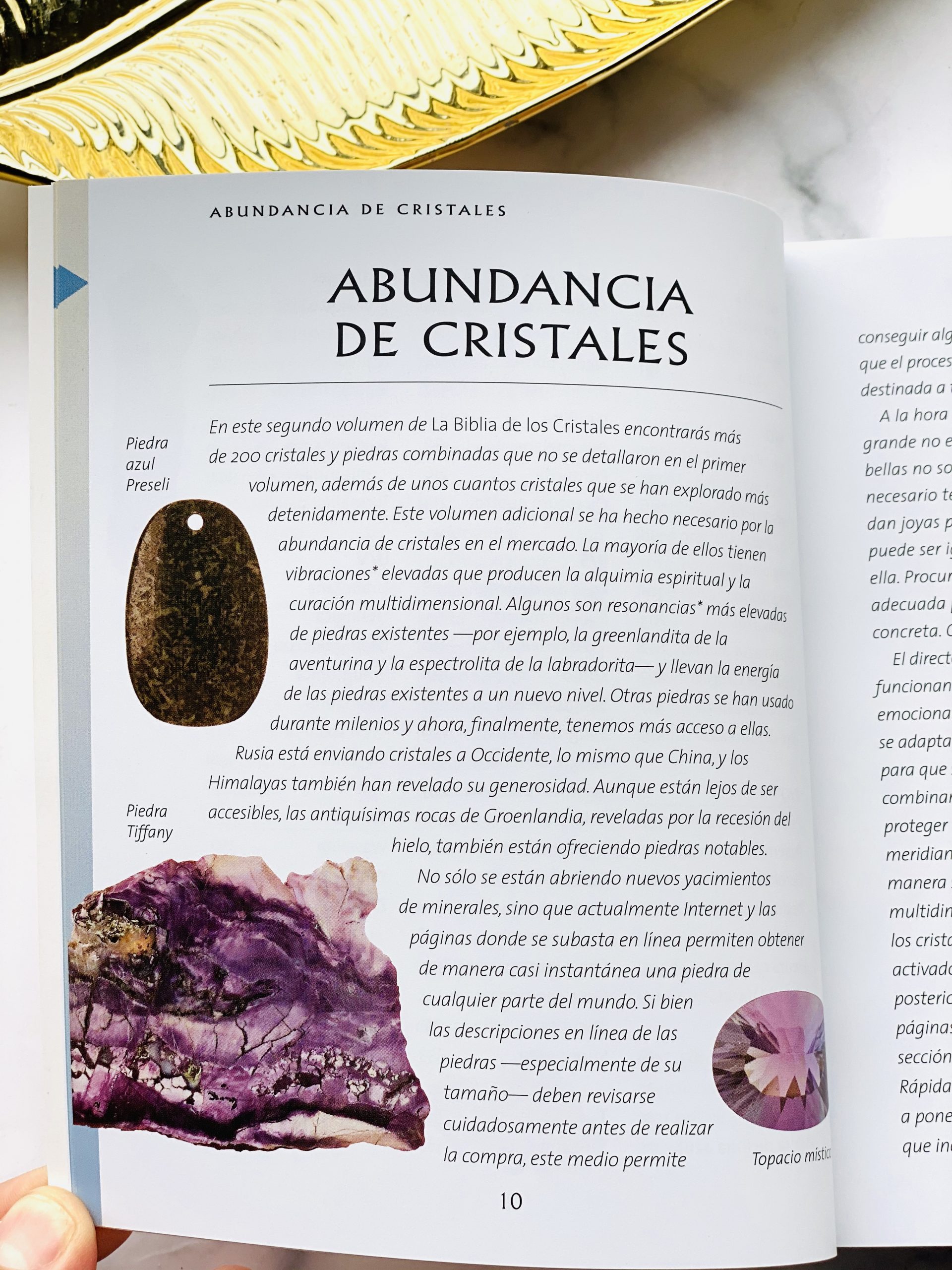 Biblia de los Cristales Tomo 2 – Piedras naturales y amuletos